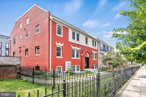1239 Simms Pl NE #3, Washington, DC 20002 photo 2