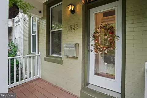1523 D St SE, Washington, DC 20003 photo 3
