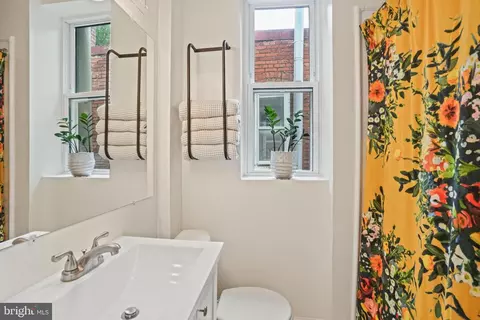 1523 D St SE, Washington, DC 20003 photo 21