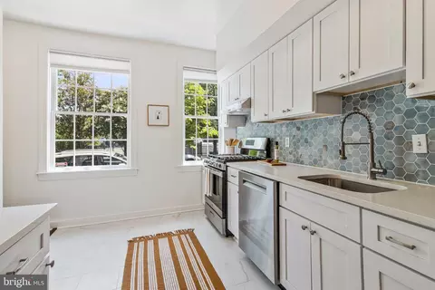 234 12th Pl NE, Washington, DC 20002 photo 5