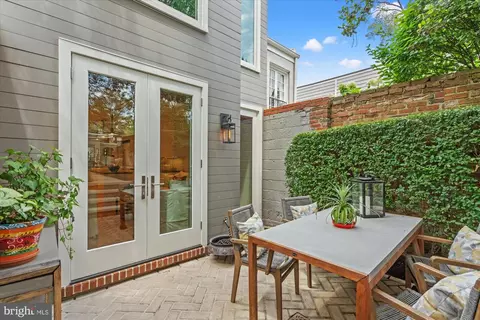 3274 P St NW, Washington, DC 20007 photo 17
