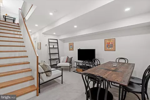 3274 P St NW, Washington, DC 20007 photo 29