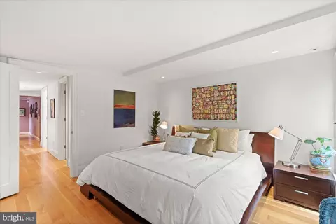 3274 P St NW, Washington, DC 20007 photo 22