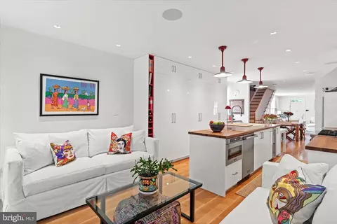 3274 P St NW, Washington, DC 20007 photo 14