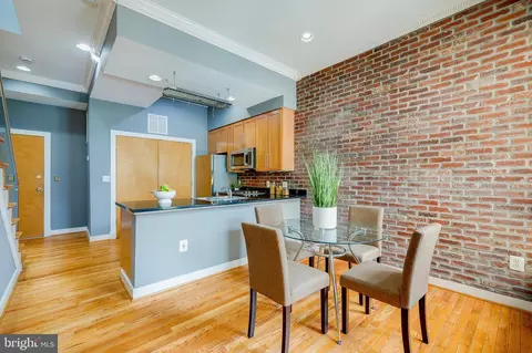 2363 Champlain St NW #20, Washington, DC 20009 photo 5
