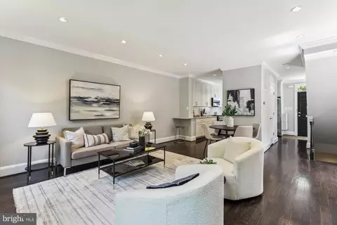 1406 Foxhall Rd NW, Washington, DC 20007 photo 5
