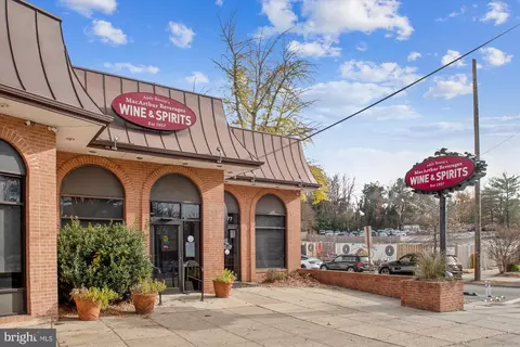 1406 Foxhall Rd NW, Washington, DC 20007 photo 38