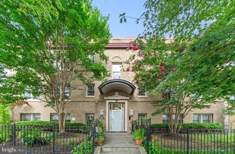 410 15th St NE #16, Washington, DC 20002