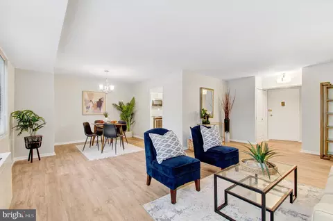 5410 Connecticut Ave NW #206, Washington, DC 20015