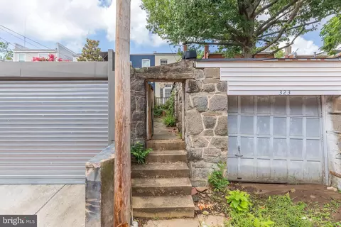 Exterior - 323 14th St NE, Washington, DC 20002 photo 11 of 11