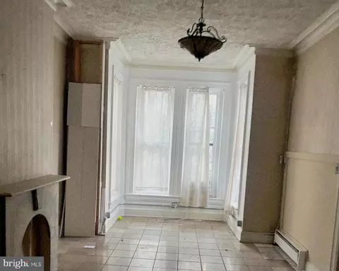 Entry Way - 214 2nd St SE, Washington, DC 20003 photo 2 of 4