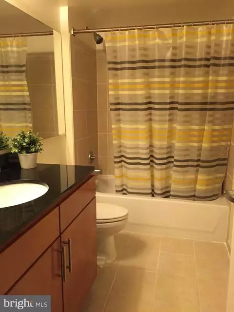 915 E Street St NW #702, Washington, DC 20004 photo 9