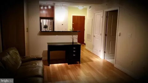 915 E Street St NW #702, Washington, DC 20004 photo 6
