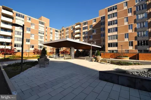 2939 Van Ness St NW #421, Washington, DC 20008