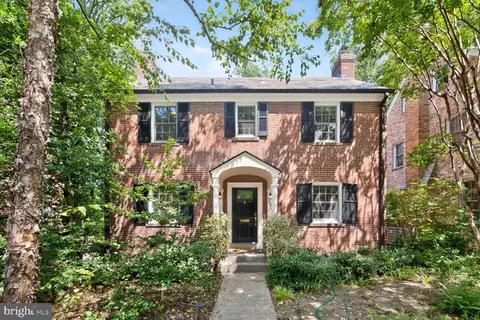 3071 Ordway St NW, Washington, DC 20008