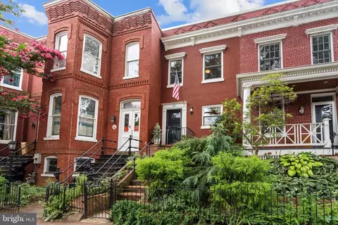 139 11th St SE, Washington, DC 20003 photo 3