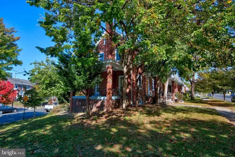 5200 Kansas Ave NW, Washington, DC 20011