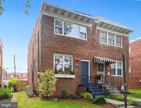 7524 Eastern Ave NW, Washington, DC 20012