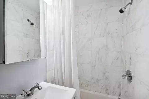 728 19th St NE, Washington, DC 20002 photo 25