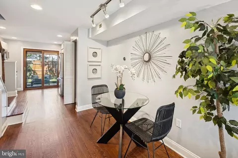 728 19th St NE, Washington, DC 20002 photo 5