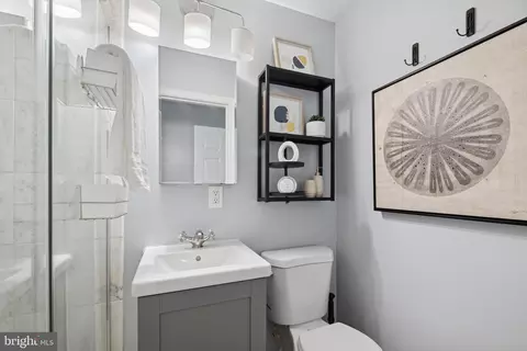 728 19th St NE, Washington, DC 20002 photo 18