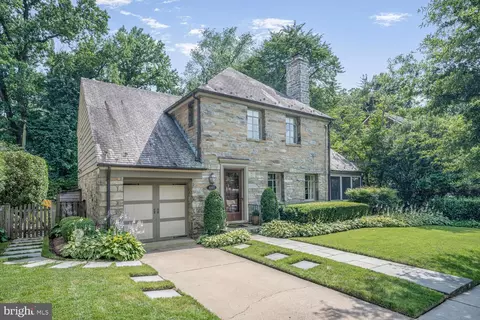 4840 Rodman St NW, Washington, DC 20016