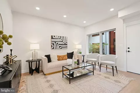 Other - 733 8th St SE #202, Washington, DC 20003 photo 1 of 4