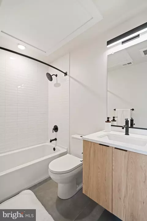 Bath - 733 8th St SE #202, Washington, DC 20003 photo 3 of 3