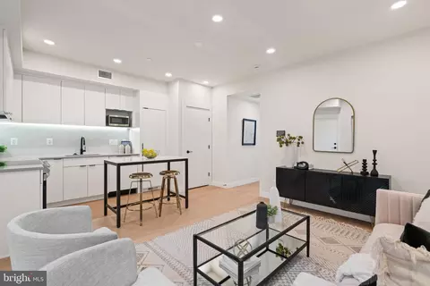 Other - 733 8th St SE #202, Washington, DC 20003 photo 2 of 4