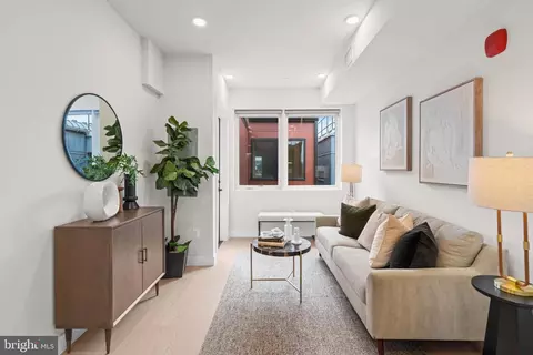 Other - 733 8th St SE #302, Washington, DC 20003 photo 1 of 7