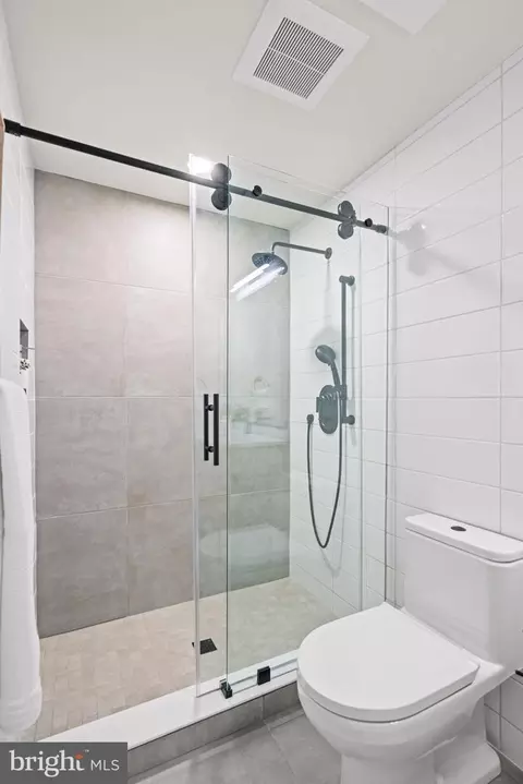 Bath - 733 8th St SE #302, Washington, DC 20003 photo 2 of 2