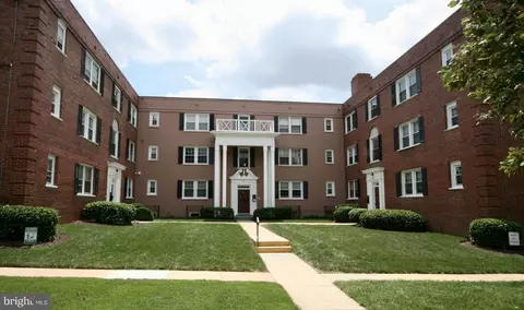 3811 V St SE #101, Washington, DC 20020