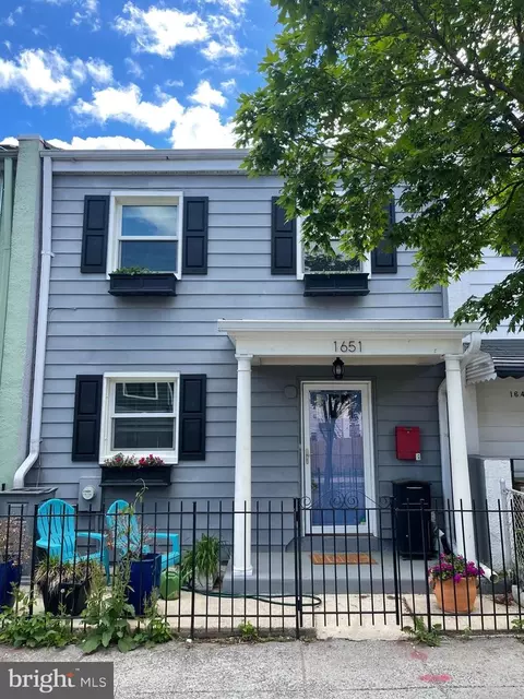 1651 11th Pl NE, Washington, DC 20002 photo 1