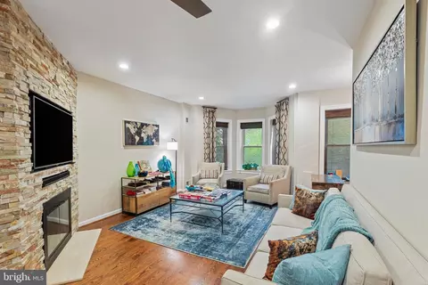 633 Elliott St NE, Washington, DC 20002