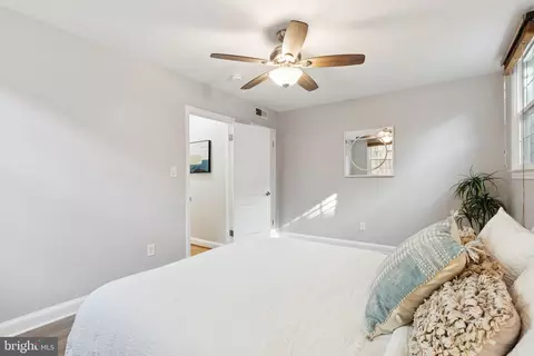 Bedroom - 311 7th St NE #3, Washington, DC 20002 photo 4 of 6