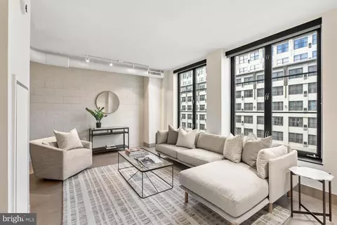 1133 14th St NW #802, Washington, DC 20005