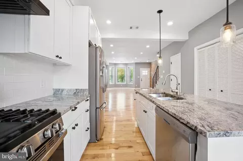 538 13th St SE, Washington, DC 20003 photo 16