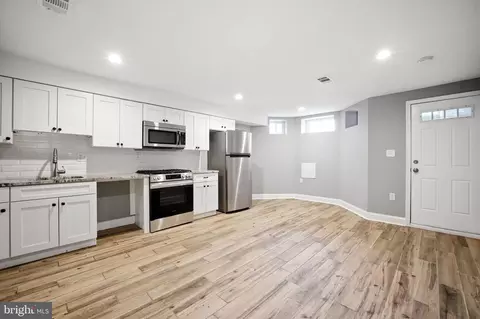 538 13th St SE, Washington, DC 20003 photo 34
