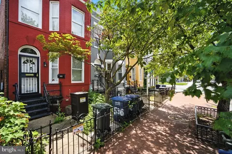 538 13th St SE, Washington, DC 20003 photo 4
