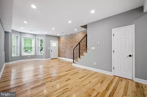 538 13th St SE, Washington, DC 20003 photo 10