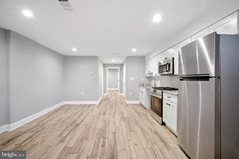 538 13th St SE, Washington, DC 20003 photo 37