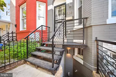 538 13th St SE, Washington, DC 20003 photo 6