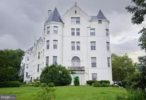 101 N Carolina Ave SE #301, Washington, DC 20003