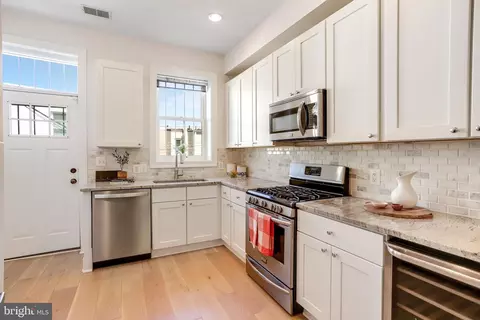 Kitchen - 1304 E Street St NE, Washington, DC 20002 photo 2 of 4