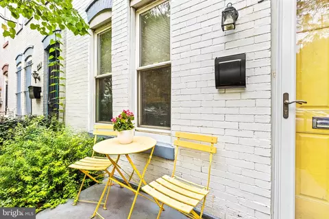 Exterior - 913 4th St NE, Washington, DC 20002 photo 1 of 5