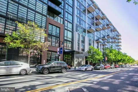 1300 4th St SE #908, Washington, DC 20003 photo 2