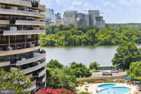 2500 Virginia Ave NW #903-S, Washington, DC 20037