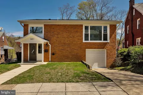 3651 Highwood Dr SE, Washington, DC 20020