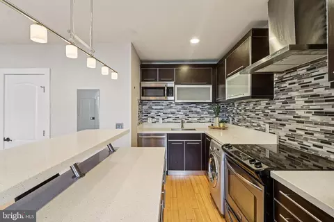 Kitchen - 1409 G St NE #2, Washington, DC 20002 photo 2 of 3