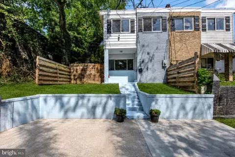 5318 Jay St NE, Washington, DC 20019